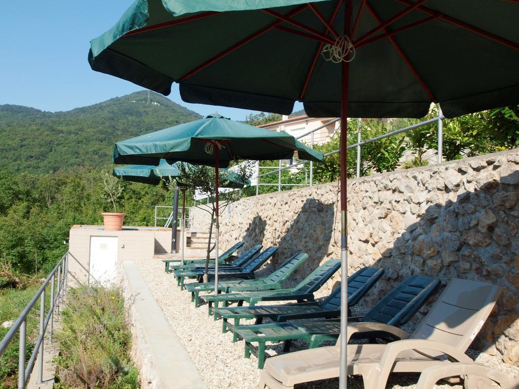 Apartments Jakov Matulji Exterior foto
